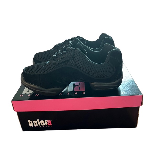 NWB Balera Dancewear Suede Dance Sneaker B190 Size 5 A Medium - Picture 2 of 6